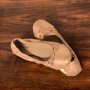 Gold ballet flats